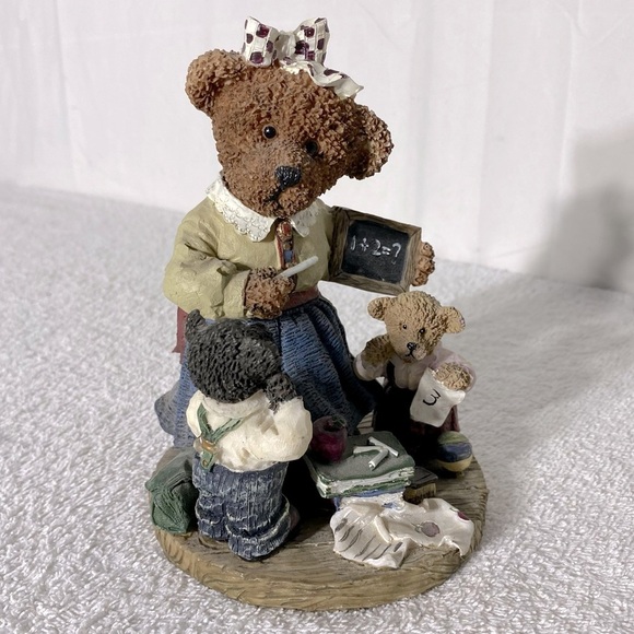 Vintage Charming Teacher Bear Figurine Collectible - Picture 12 of 12